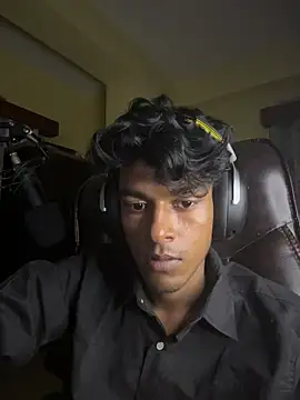 Snapshot of tooexpensive chatting on 02-21-26, 04:30 tooexpensive online show from 02-21-26, 04:30