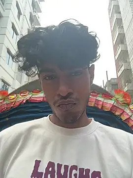 Snapshot of tooexpensive chatting on 03-08-26, 04:49 tooexpensive online show from 03-08-26, 04:49