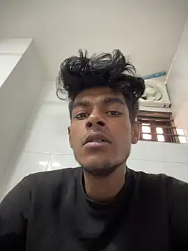 Snapshot of tooexpensive chatting on 03-19-26, 01:31 tooexpensive online show from 03-19-26, 01:31