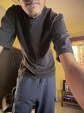 Snapshot of tooexpensive chatting on 03-22-26, 05:11 tooexpensive online show from 03-22-26, 05:11