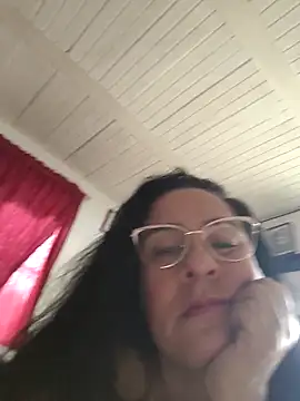 Snapshot of KiaraFoster chatting on 02-12-26, 10:49 KiaraFoster online show from 02-12-26, 10:49