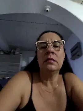 Snapshot of KiaraFoster chatting on 02-13-26, 11:28 KiaraFoster online show from 02-13-26, 11:28