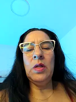 Snapshot of KiaraFoster chatting on 03-06-26, 11:39 KiaraFoster online show from 03-06-26, 11:39