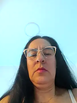 Snapshot of KiaraFoster chatting on 03-13-26, 11:17 KiaraFoster online show from 03-13-26, 11:17