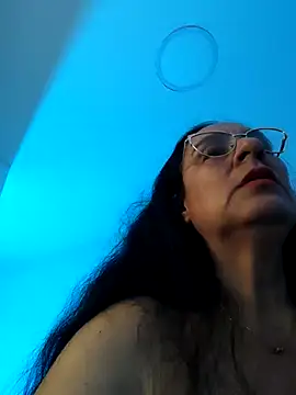 Snapshot of KiaraFoster chatting on 04-11-26, 11:14 KiaraFoster online show from 04-11-26, 11:14