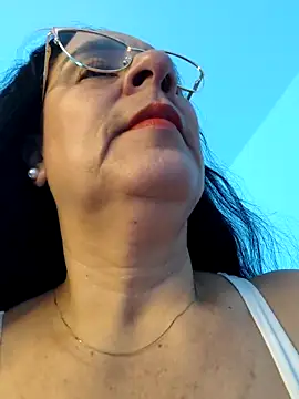 Snapshot of KiaraFoster chatting on 04-15-26, 11:17 KiaraFoster online show from 04-15-26, 11:17