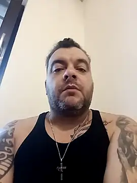 Snapshot of TomasTenerife chatting on 12-22-25, 11:07 TomasTenerife online show from 12-22-25, 11:07