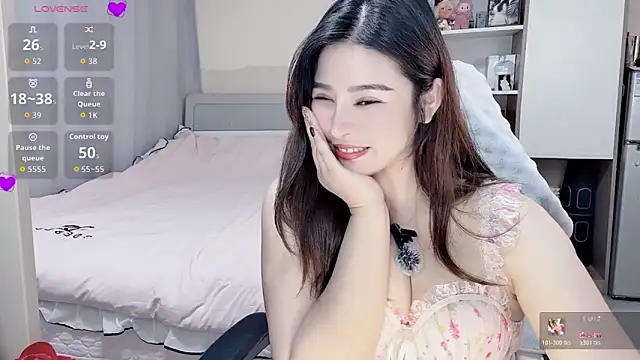 Ogravity  online show from 01-16-26, 02:32