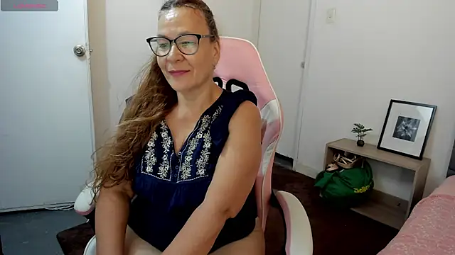 Snapshot of MS__samantha chatting on 05-01-26, 11:04 MS samantha online show from 05-01-26, 11:04