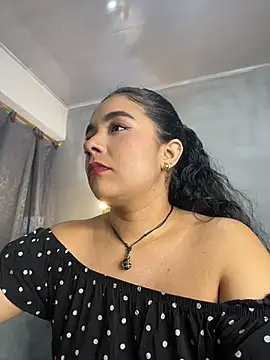 Snapshot of ateneacute chatting on 05-22-26, 09:31 ateneacute online show from 05-22-26, 09:31