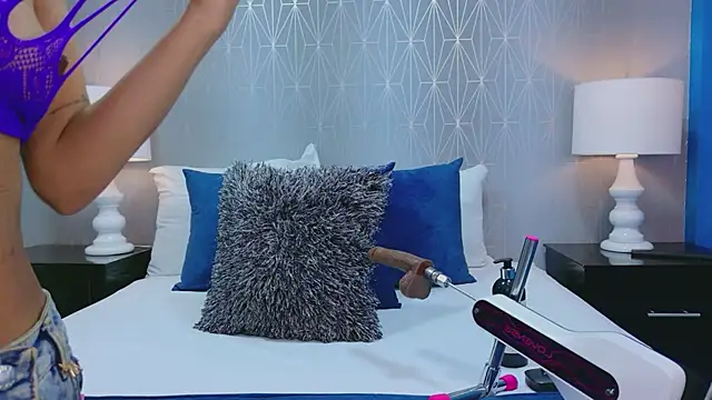 Snapshot of VioletGracee chatting on 02-02-26, 12:26 VioletGracee online show from 02-02-26, 12:26