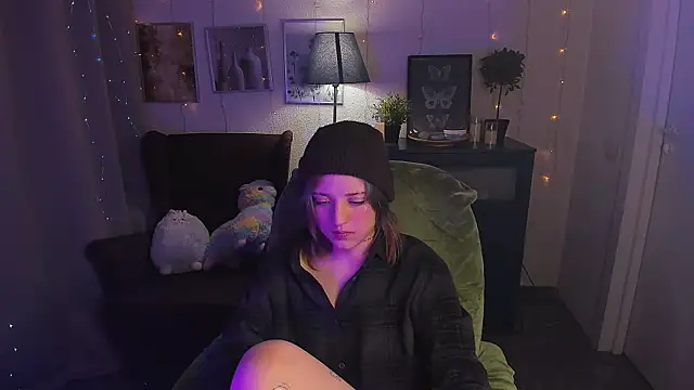 SarahShelby online show from 04-29-26, 08:59