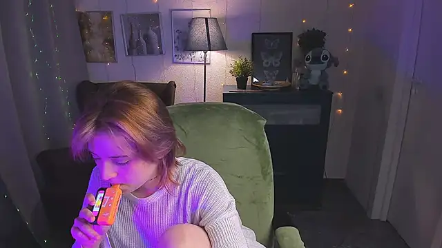 SarahShelby online show from 05-13-26, 04:37