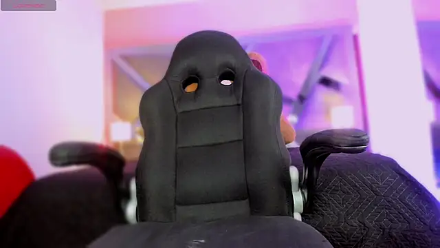 Charlotteinpole online show from 02-24-26, 03:48