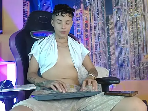 Aron 777 online show from 02-07-26, 01:53