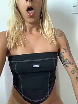 Snapshot of bety13 chatting on 03-16-26, 09:13 bety13 online show from 03-16-26, 09:13