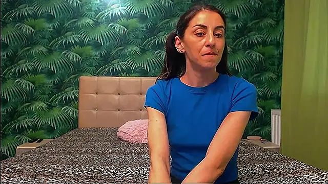 Stella John online show from 01-08-25, 08:27