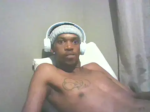 thomasmichael36  online show from 01-17-26, 10:35