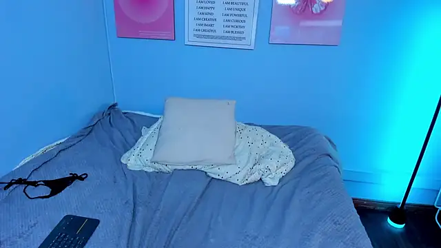 kyoto Aoki online show from 03-21-26, 07:35