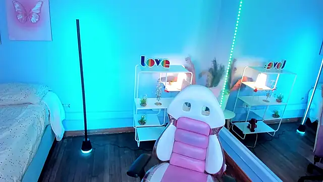 kyoto Aoki online show from 03-22-26, 06:22