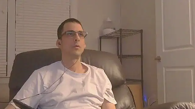 SissyJosh online show from 12-21-25, 05:25