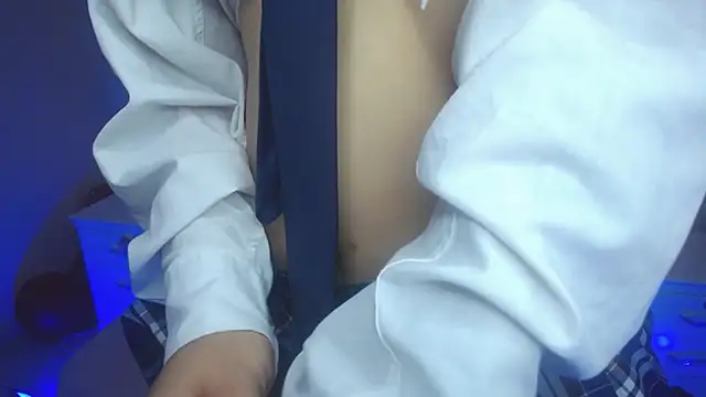 Atenea Luxx online show from 02-18-26, 06:37