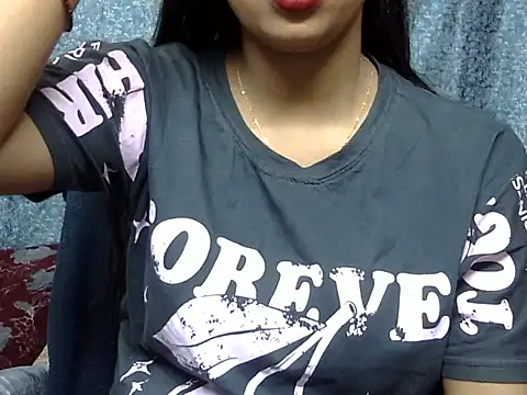 cute Dirty Diva online show from 05-08-26, 04:18