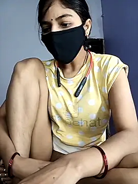 Curvy Kavya online show from 04-30-26, 09:48