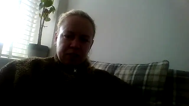 jennyblondeuk online show from 02-20-26, 03:01