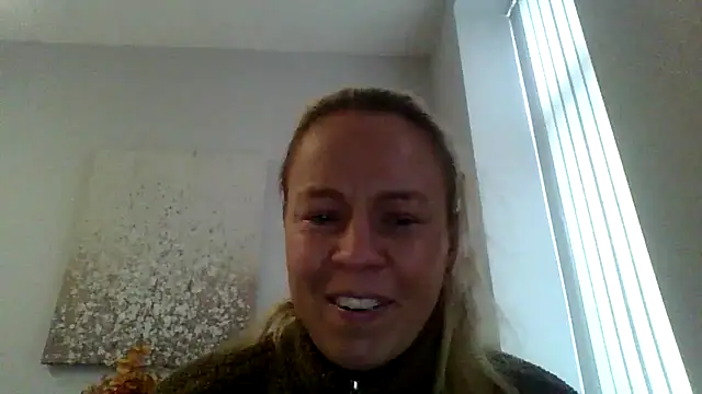 jennyblondeuk online show from 03-24-26, 02:44