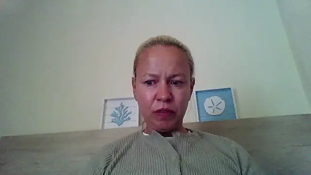 jennyblondeuk online show from 04-30-26, 05:08