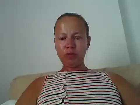 jennyblondeuk online show from 06-12-26, 05:34