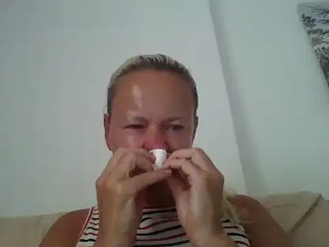 jennyblondeuk online show from 06-17-26, 06:31