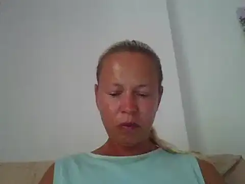 jennyblondeuk online show from 06-19-26, 05:39