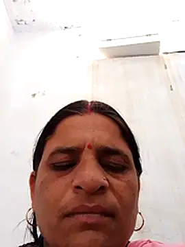 CUTE Ishpa online show from 01-06-26, 08:07