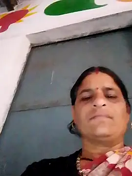 CUTE Ishpa online show from 01-08-26, 04:59