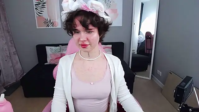 GabbieWhite online show from 02-07-26, 07:28