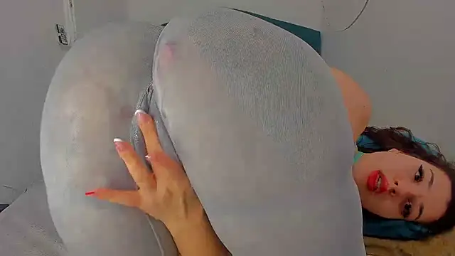 RedAssHottie online show from 03-16-25, 07:15