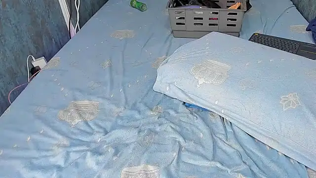 Snapshot of RedAssHottie chatting on 03-02-26, 07:15 RedAssHottie online show from 03-02-26, 07:15