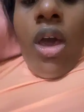 Snapshot of amorasecy chatting on 03-08-26, 11:25 amorasecy online show from 03-08-26, 11:25