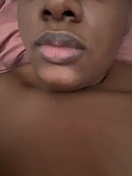 Snapshot of amorasecy chatting on 03-19-26, 01:04 amorasecy online show from 03-19-26, 01:04