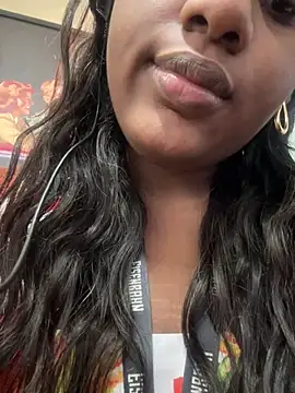 Snapshot of amorasecy chatting on 03-25-26, 06:58 amorasecy online show from 03-25-26, 06:58