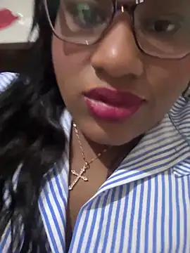 Snapshot of amorasecy chatting on 05-01-26, 02:38 amorasecy online show from 05-01-26, 02:38