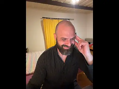 Snapshot of DamonSalvatore2 chatting on 03-04-26, 08:37 DamonSalvatore2 online show from 03-04-26, 08:37