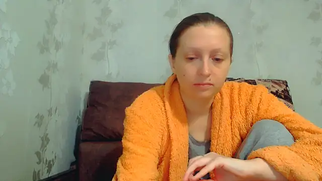 Snapshot of CrystallAngel chatting on 01-11-26, 04:34 CrystallAngel online show from 01-11-26, 04:34