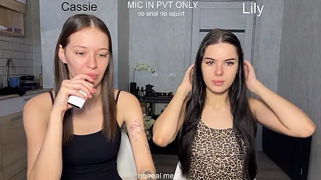 girls secrets online show from 03-04-26, 10:21