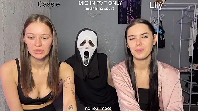 girls secrets online show from 03-23-26, 12:09