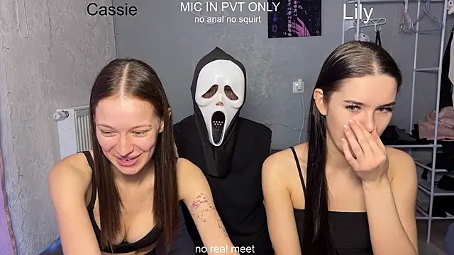 girls secrets online show from 03-24-26, 10:20