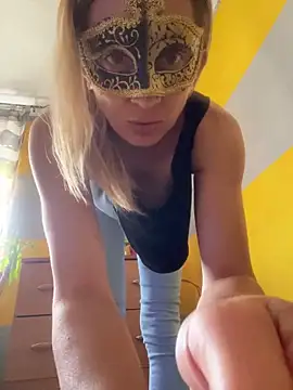 SexyMamiVee online show from 05-09-26, 02:11