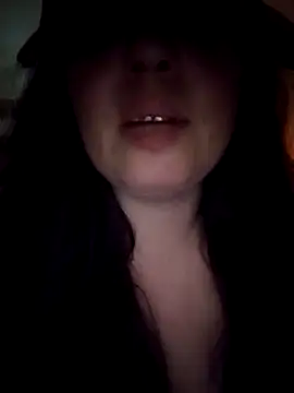 EdgedSleeve online show from 01-07-26, 12:13